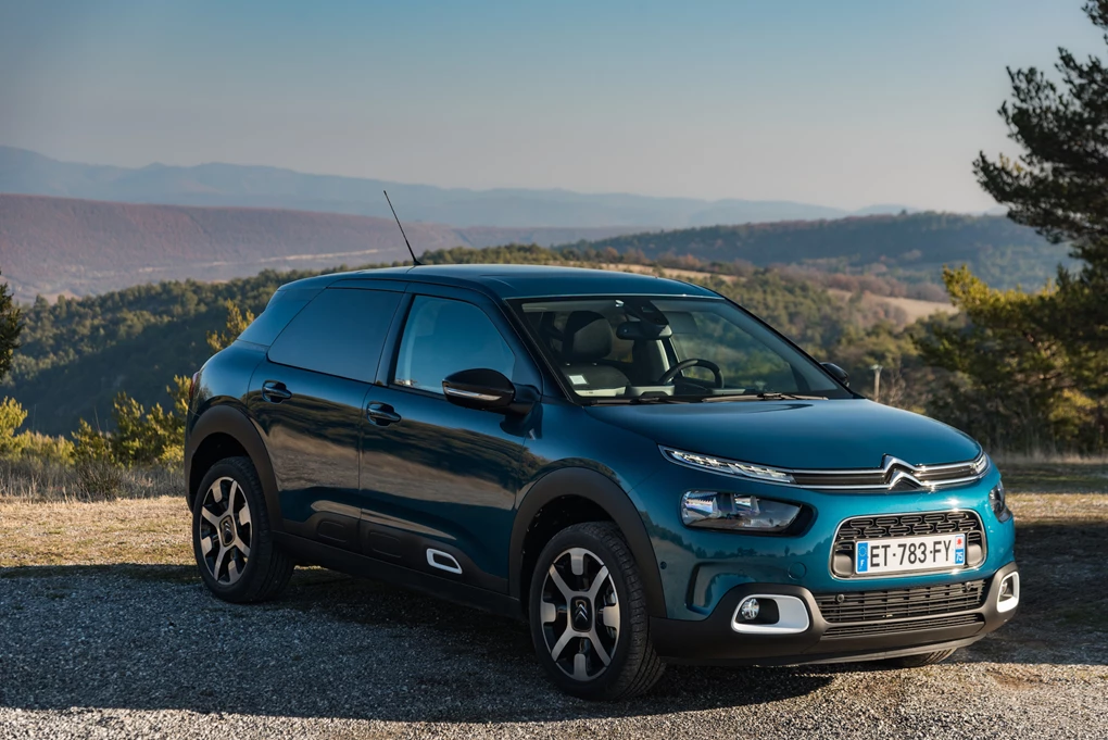 2018 Citroen C4 Cactus large hatchback
