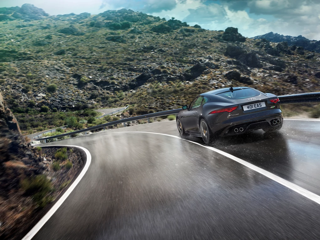 Jaguar F-Type R
