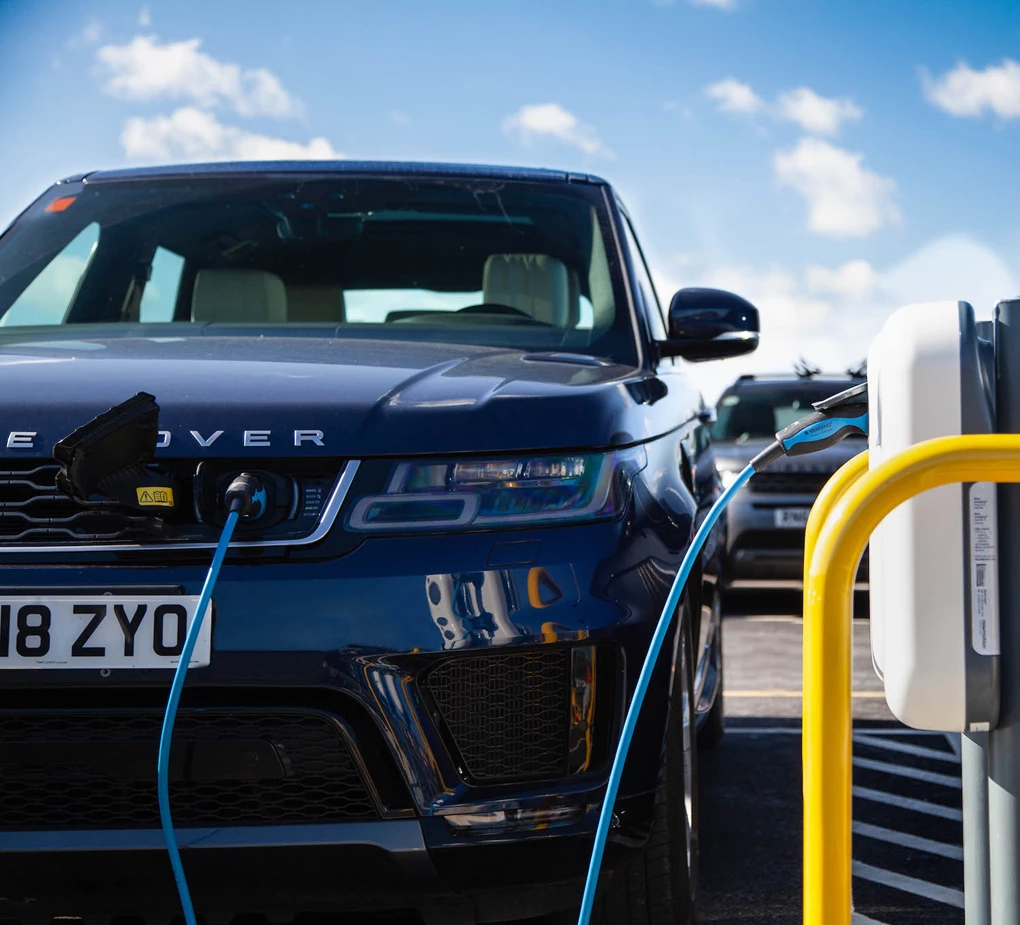 Range Rover electric charging