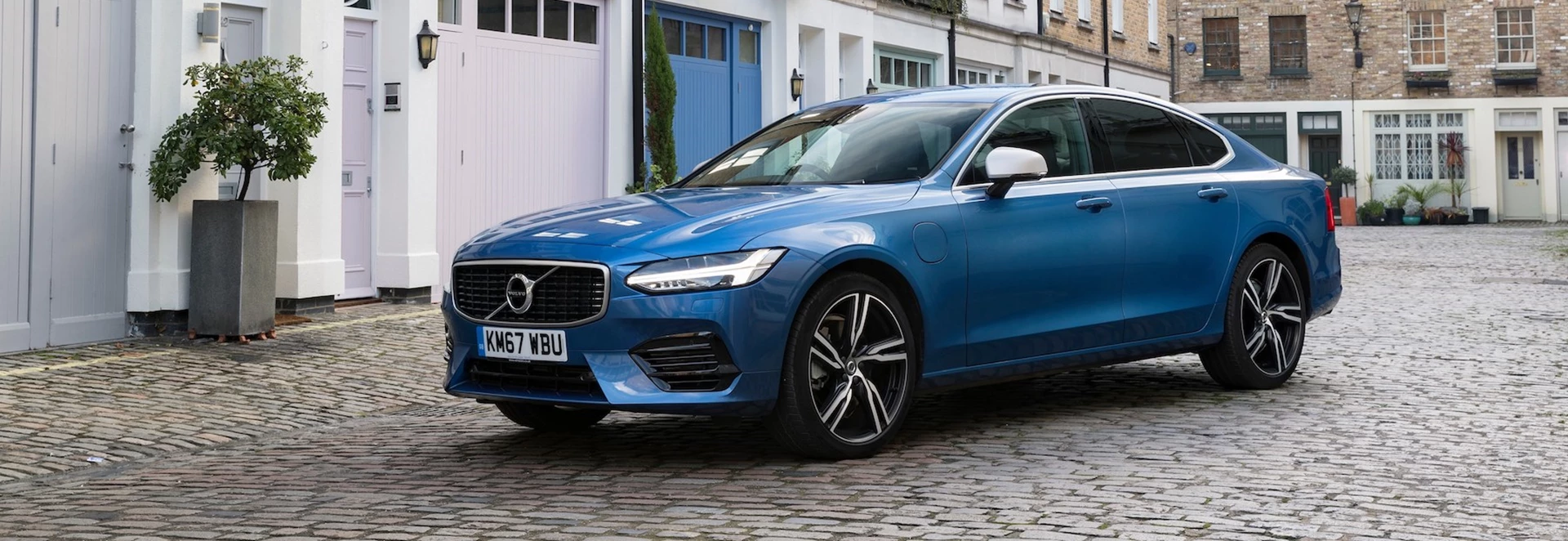 Revised Volvo range includes new PHEVs and hybrid-only S90 