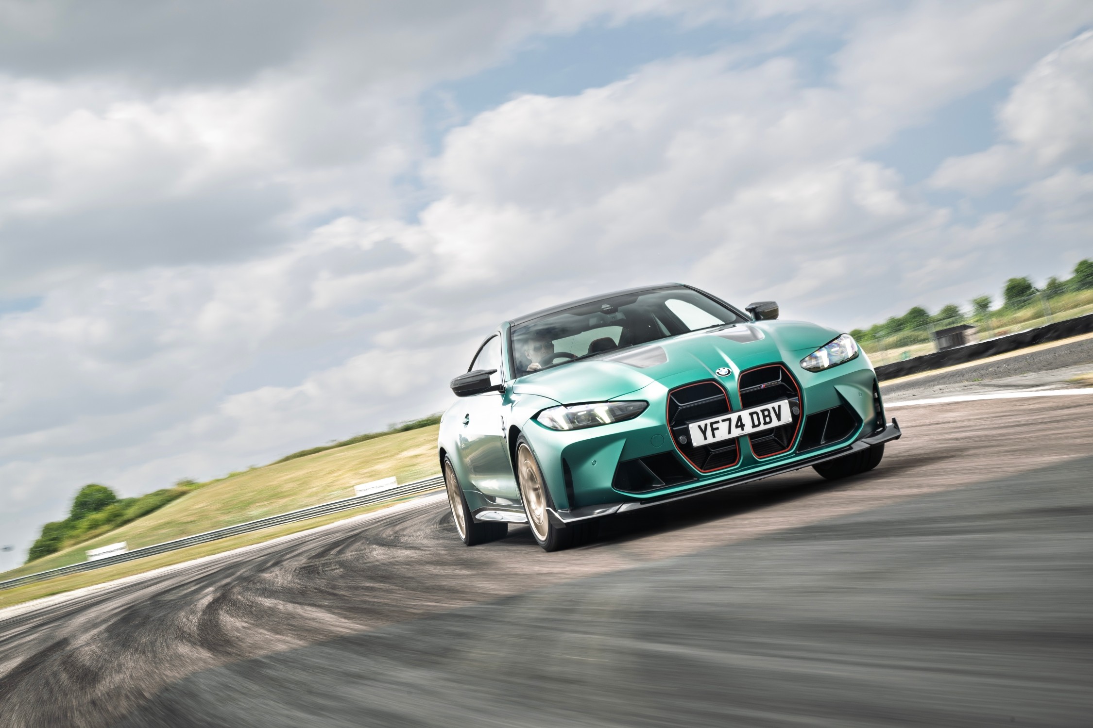 Find your perfect new car 